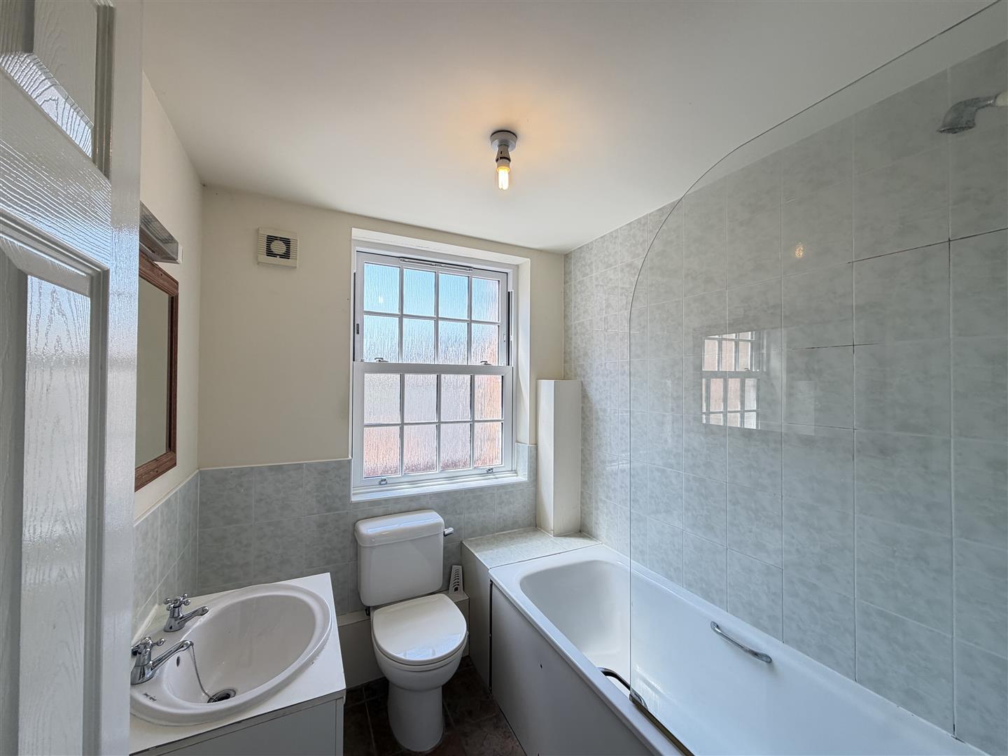 The Stables, Crompton Street, Warwick 14